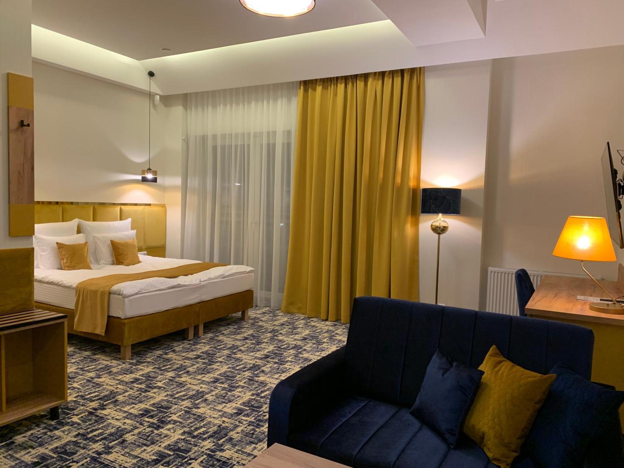 Piramida Aparthotel Boleslawiec  Szoba fotó